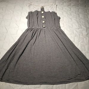 Juniors Short Striped Trendy Dress Buttons